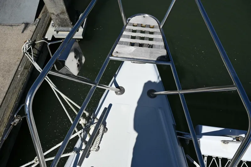 Slide: The Image of Privilege 42 1998 - 5159844