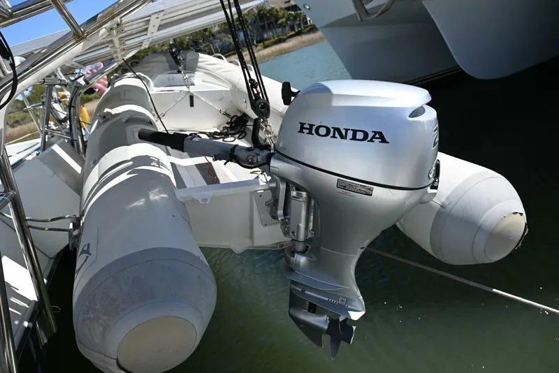 Slide: The Image of Privilege 42 1998 - 5159850