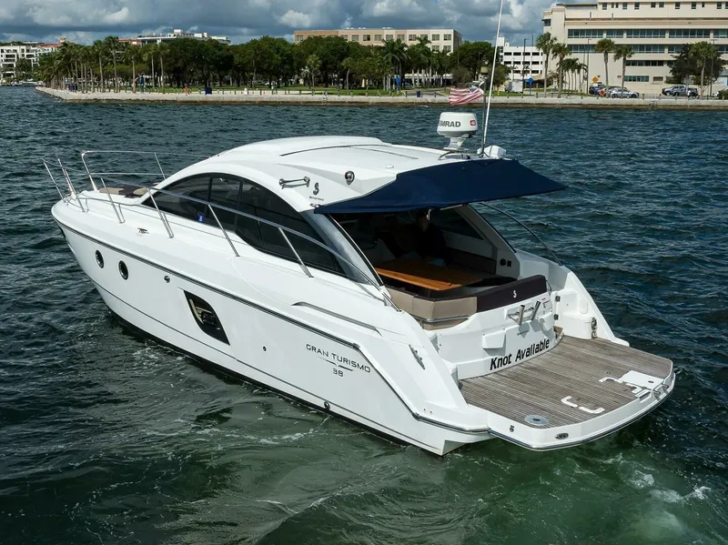 Slide: The Image of Beneteau 38 GT - Profile 2015 Beneteau 38 GT - 7680268