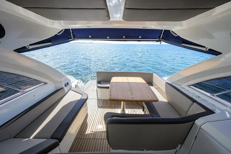 Slide: The Image of Beneteau 38 GT - Helm Deck Seating 2015 Beneteau 38 GT  - 5157260