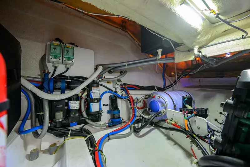 Slide: The Image of Beneteau 38 GT - Engine Room 2015 Beneteau 38 GT  - 5157315