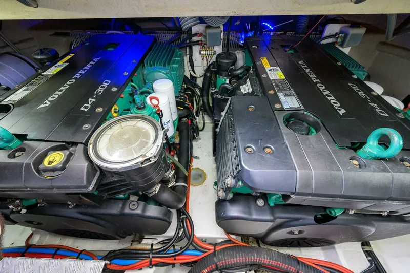 Slide: The Image of Beneteau 38 GT - Engine Room 2015 Beneteau 38 GT - 7680263