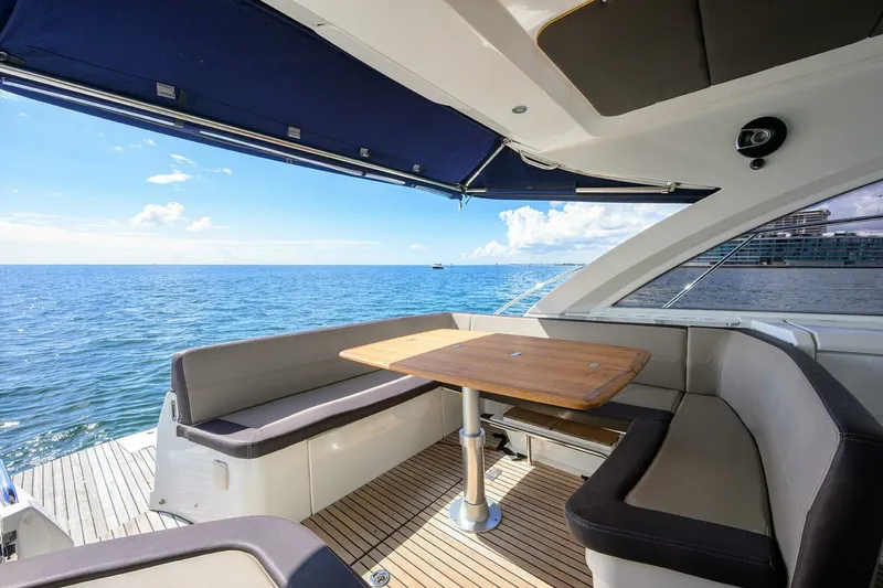 Slide: The Image of Beneteau 38 GT - Helm Deck Seating 2015 Beneteau 38 GT - 7680235