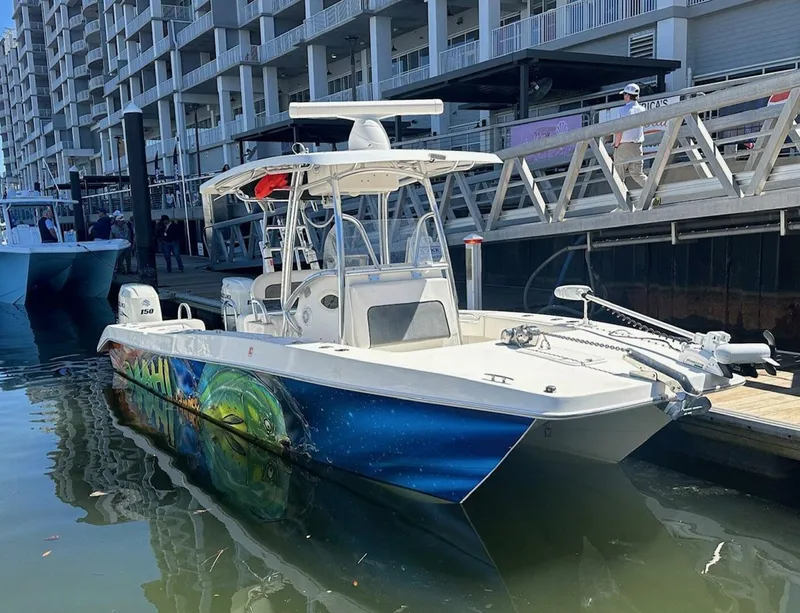 Slide: The Image of Twin Vee 26 CC GF 2017 - 5157459