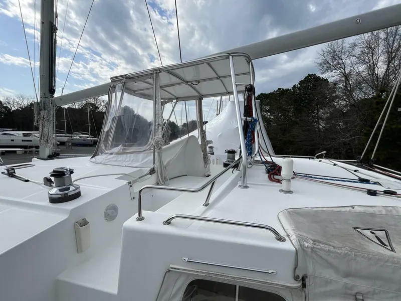 Slide: The Image of Lagoon 500 2010 - 5159216