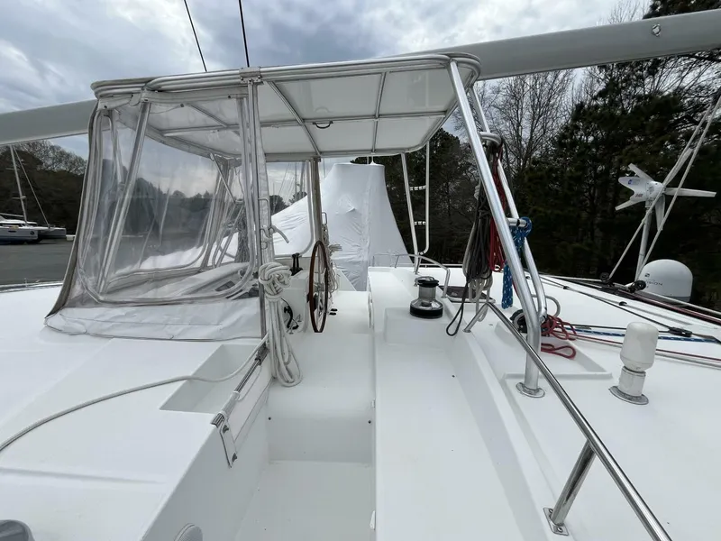 Slide: The Image of Lagoon 500 2010 - 5159220