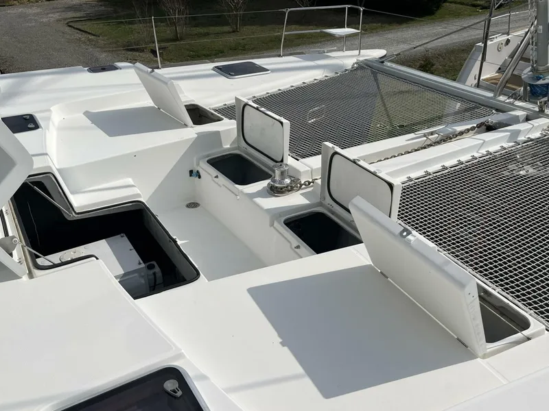 Slide: The Image of Lagoon 500 2010 - 5160991