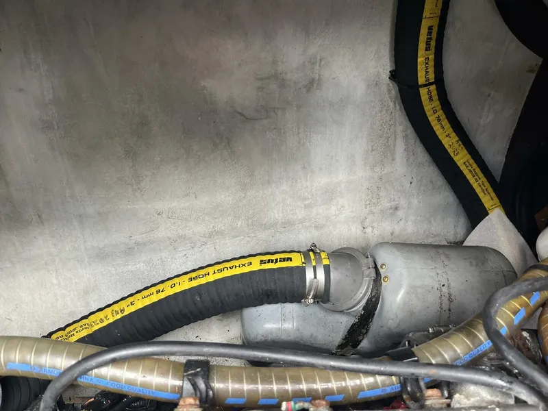 Slide: The Image of Lagoon 500 2010 - 5161536