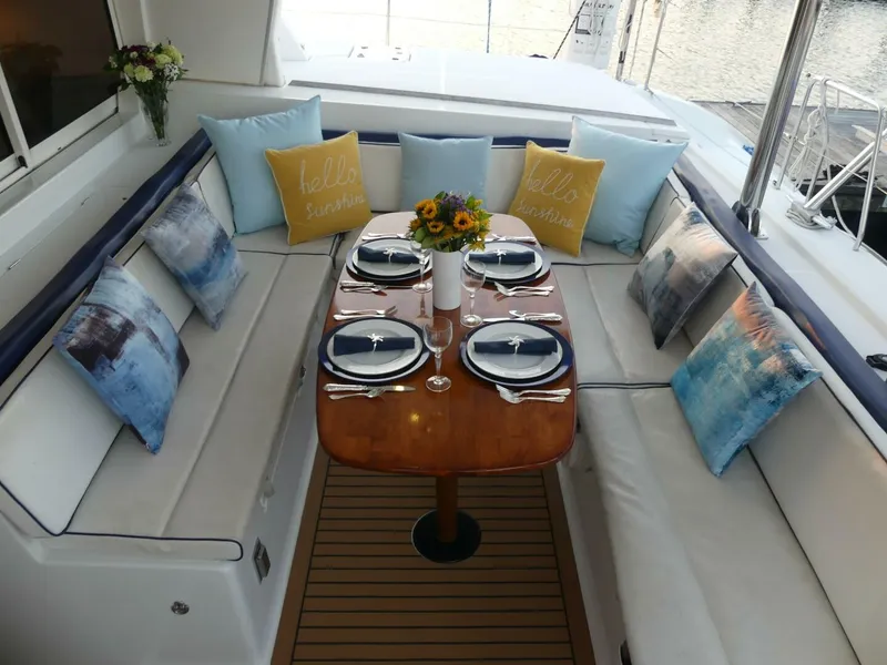 Slide: The Image of Lagoon 500 2010 - 5161724