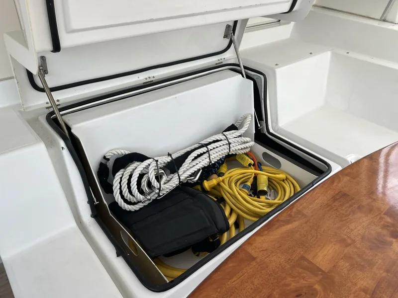 Slide: The Image of Lagoon 500 2010 - 5161553