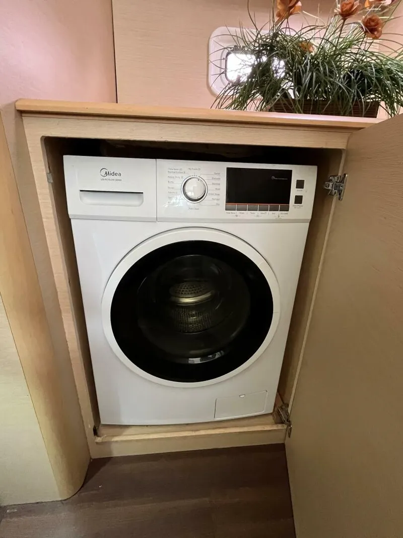 Slide: The Image of Lagoon 500 2010 - 5161836