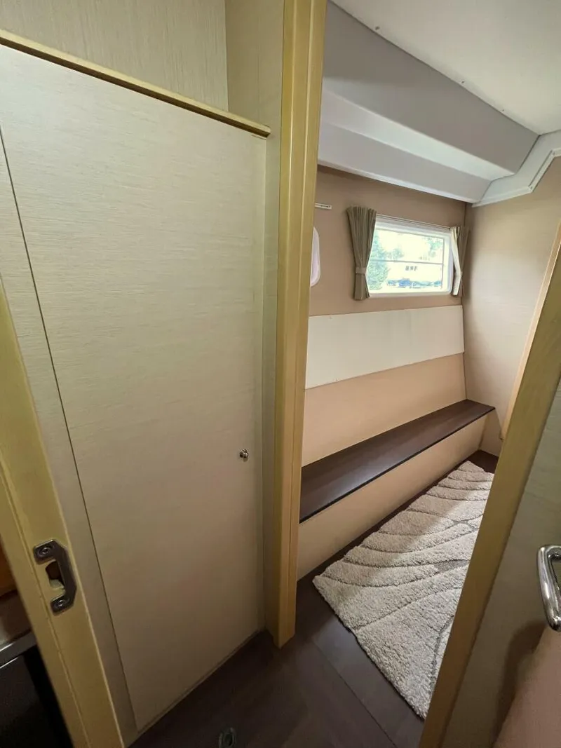 Slide: The Image of Lagoon 500 2010 - 5161828