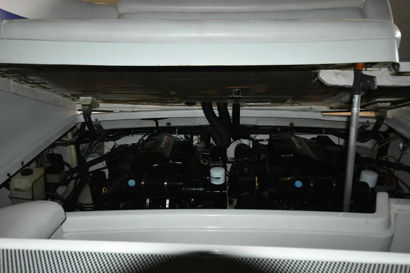 Slide: The Image of Formula 33 1997 - 5179560