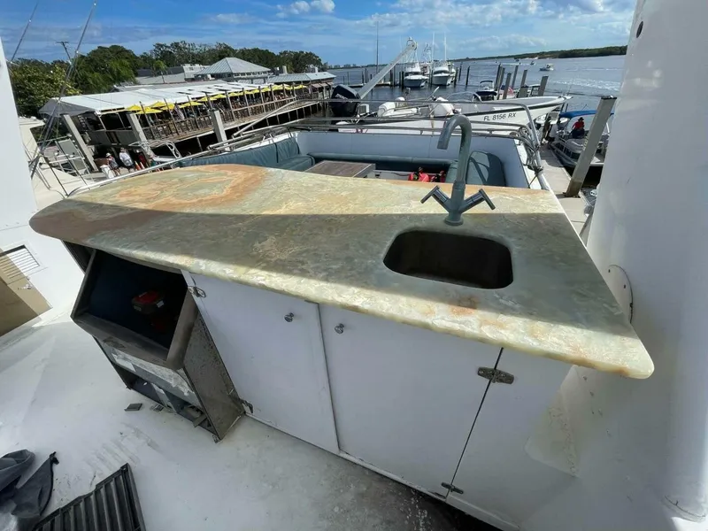 Slide: The Image of Hatteras 63 1987 - 5160068