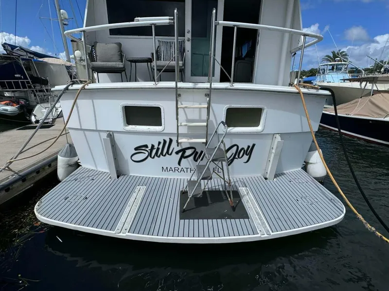 Slide: The Image of Hatteras 63 1987 - 5160071