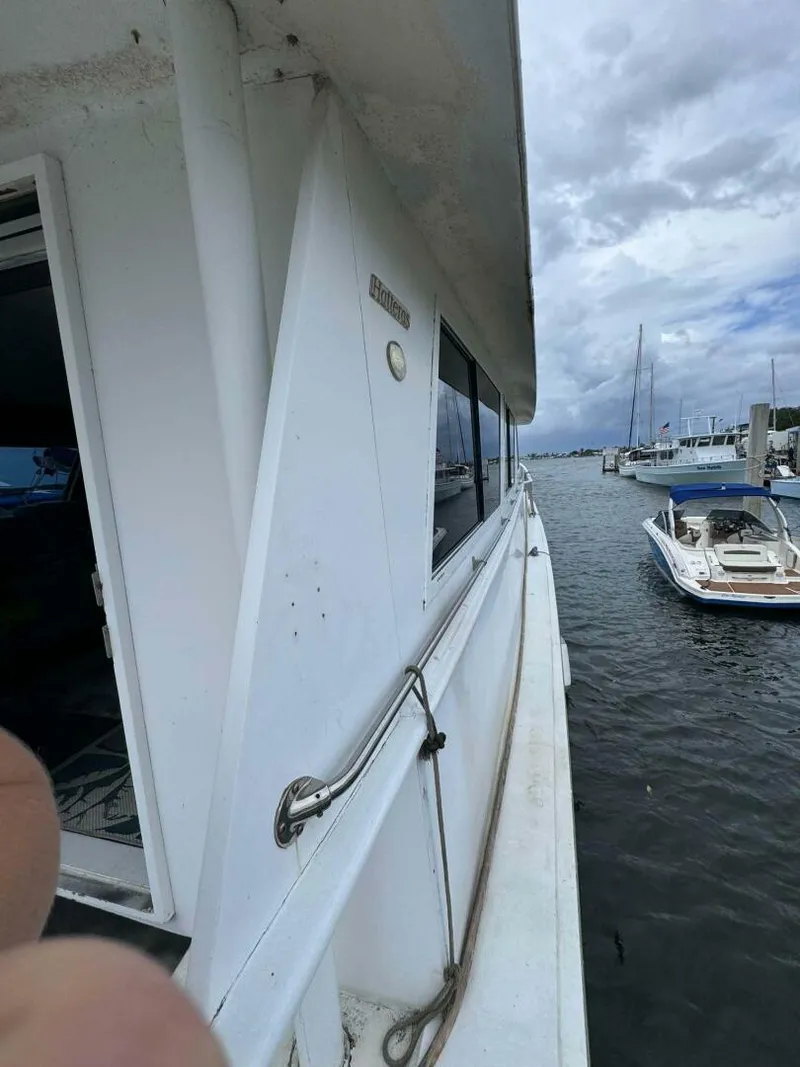 Slide: The Image of Hatteras 63 1987 - 5160133