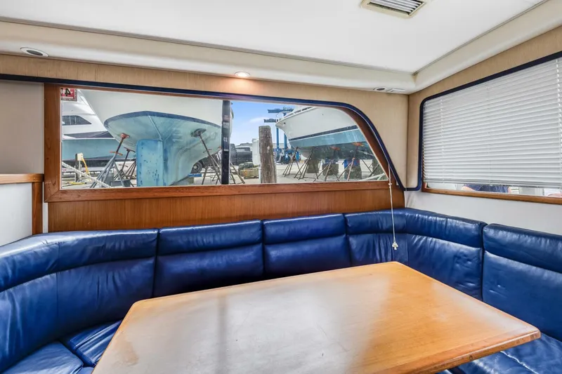 Slide: The Image of 2000 Cabo 35 25 - 5159141