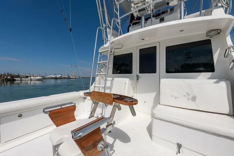 Slide: The Image of 2000 Cabo 35 9 - 5159090