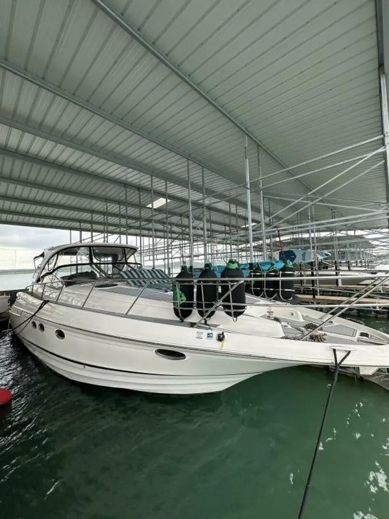 The Image of Regal 4460 Commodore 2007 - 5242668