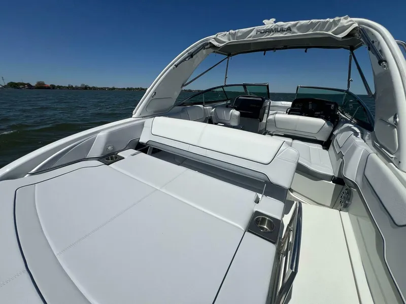 Slide: The Image of Formula 290 BR 2022 - 5333249