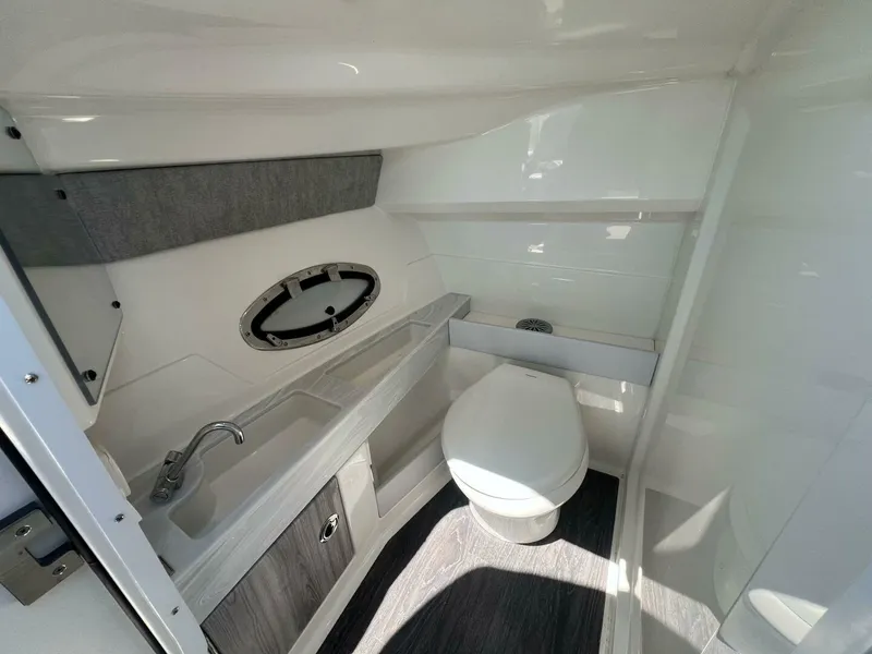 Slide: The Image of Formula 290 BR 2022 - 5333251