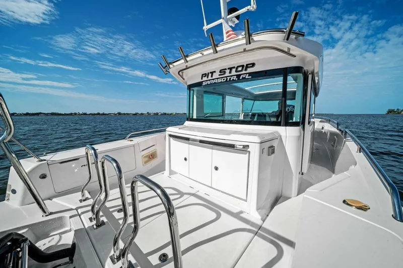 Slide: The Image of 2022 37 Axopar Cross Cabin - 5160223