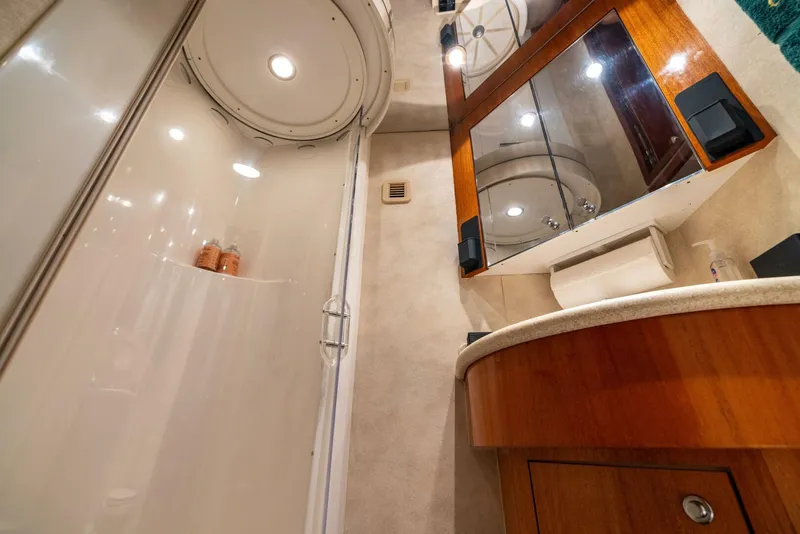 Slide: The Image of Hatteras 80 - 5160772