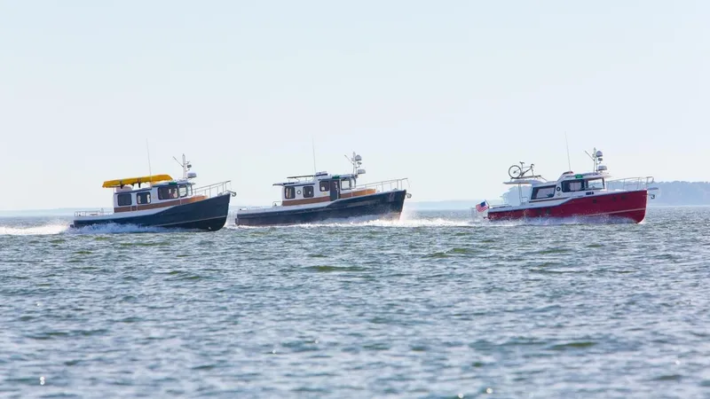 Slide: The Image of Ranger Tug R-31 Sedan Luxury Edition 2026 - 5160729