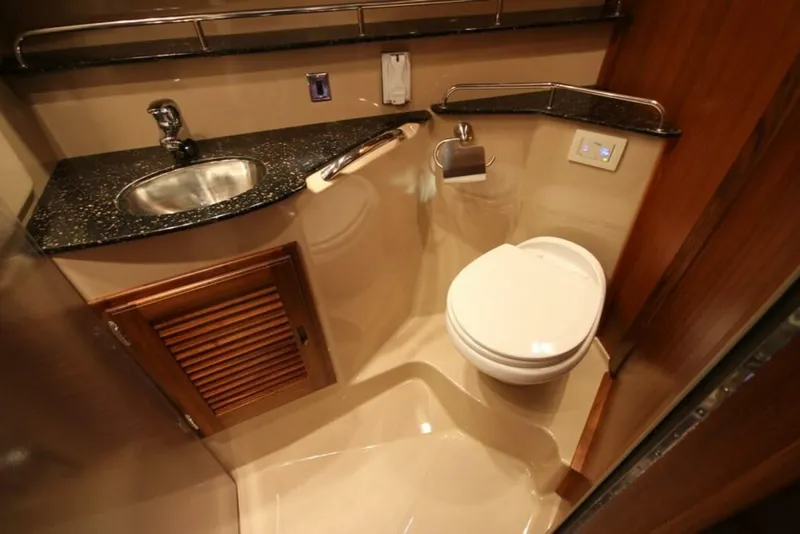 Slide: The Image of Ranger Tug R-31 Sedan Luxury Edition 2026 - 5160762