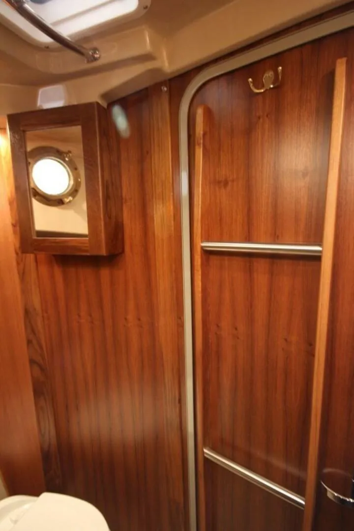 Slide: The Image of Ranger Tug R-31 Sedan Luxury Edition 2026 - 5160763