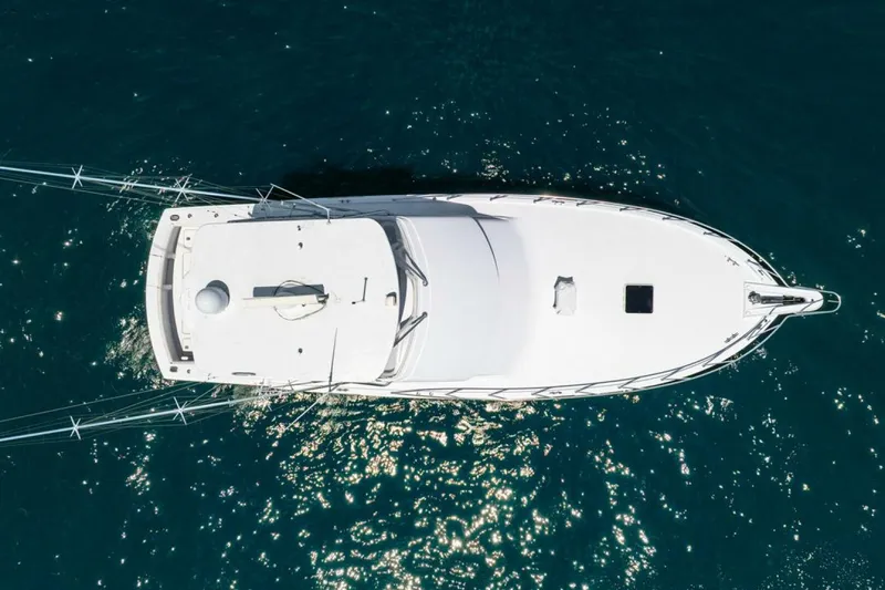 Slide: The Image of Hatteras 50 Convertible 2005 - 5273487