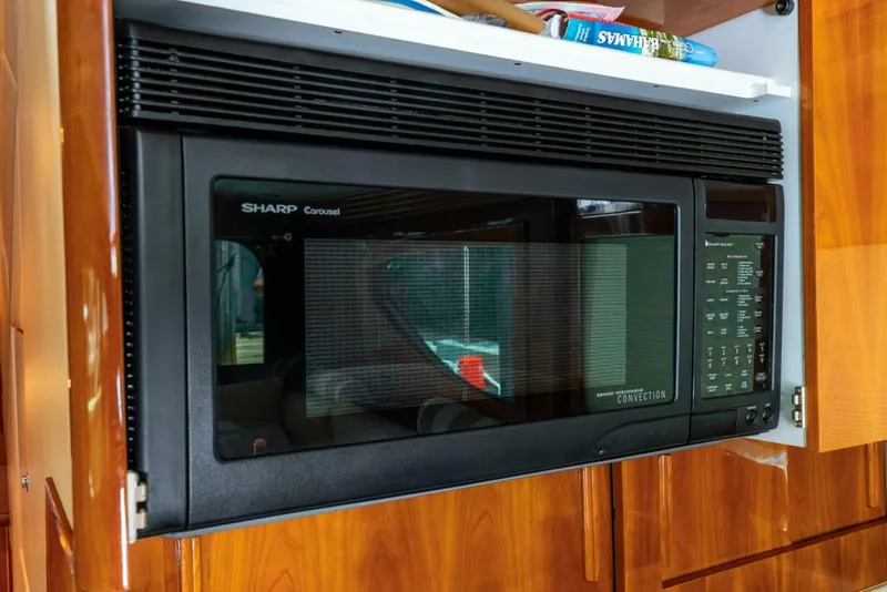 Slide: The Image of Hatteras 50 Convertible 2005 - 5273539