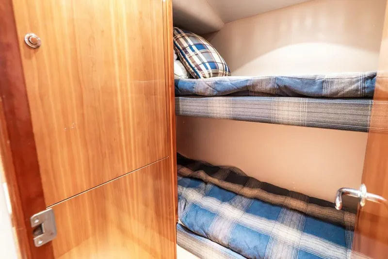 Slide: The Image of Hatteras 50 Convertible 2005 - 5273511