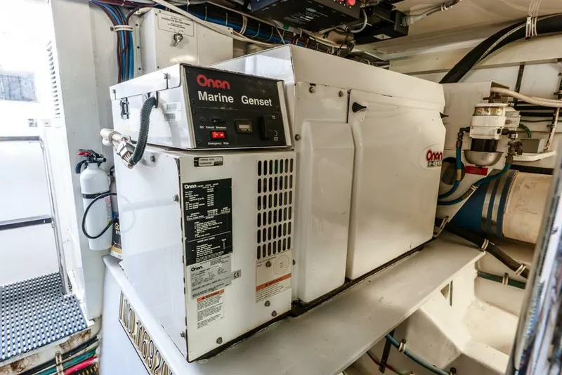 Slide: The Image of Hatteras 50 Convertible 2005 - 5273493