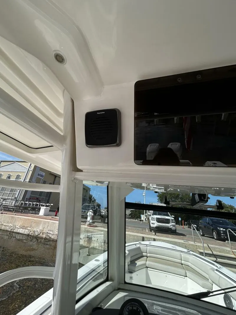 Slide: The Image of 2017 33 Boston Whaler 330 Outrage Helm (9) - 5184695