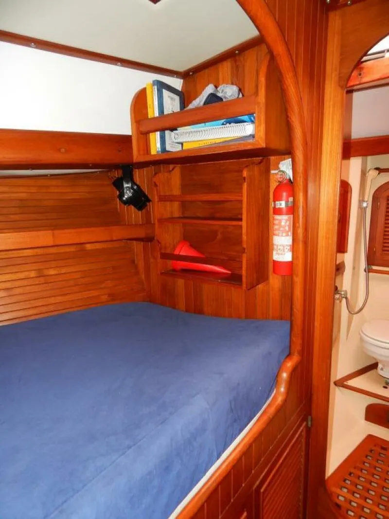 Slide: The Image of Passport 40 1985 - 5252950