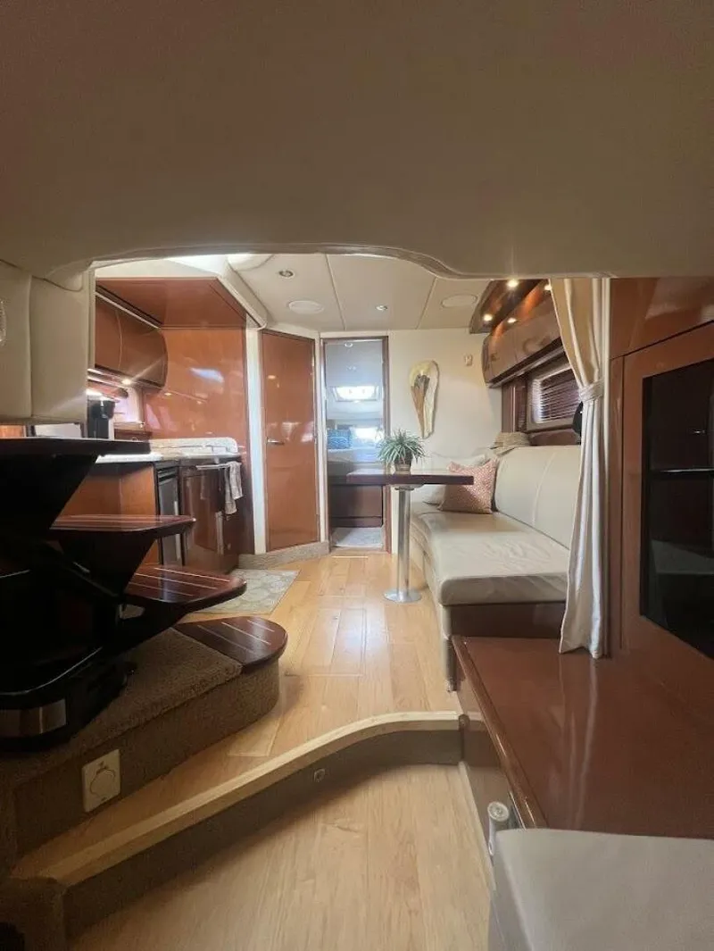 Slide: The Image of Sea Ray 38 Sundancer 2008 - 5161246