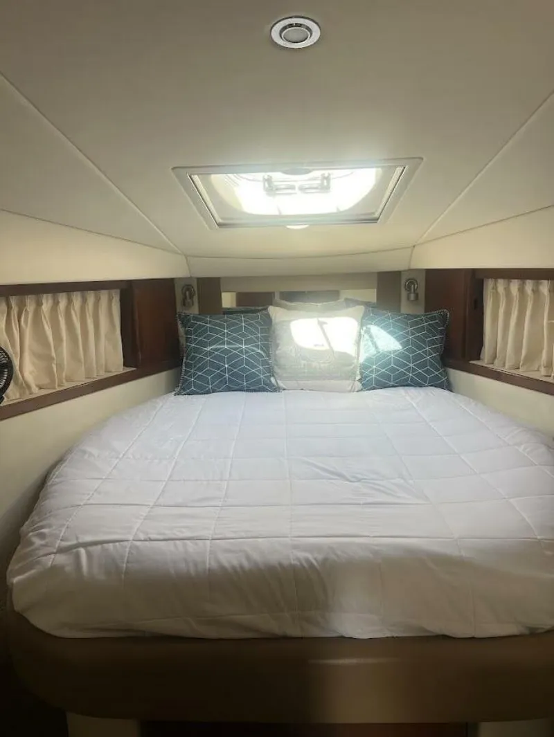 Slide: The Image of Sea Ray 38 Sundancer 2008 - 5161254