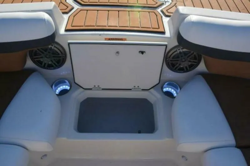 Slide: The Image of Starcraft SVX 211 OB 2025 - 5161562