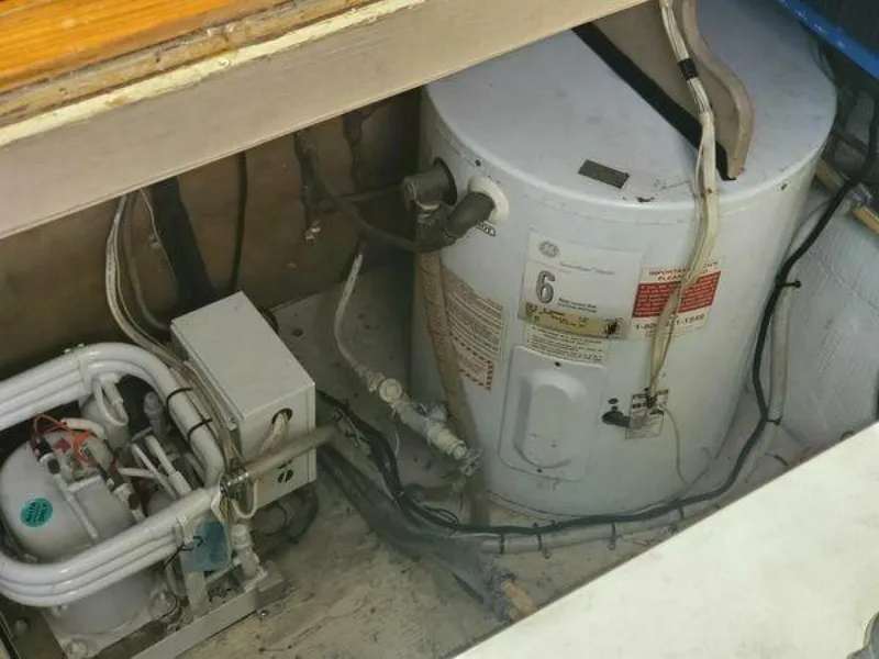 Slide: The Image of Post 46 1988 - 5161995