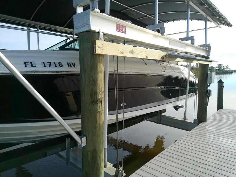 Slide: The Image of Sea Ray 290 Sun Sport 2005 - 5162172