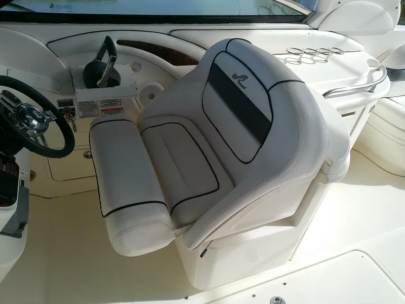 Slide: The Image of Sea Ray 290 Sun Sport 2005 - 5162195