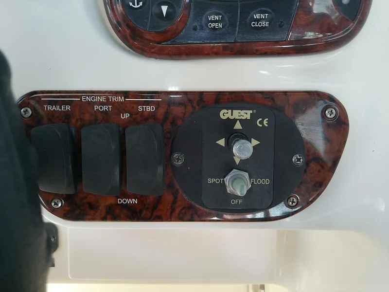 Slide: The Image of Sea Ray 290 Sun Sport 2005 - 5162199