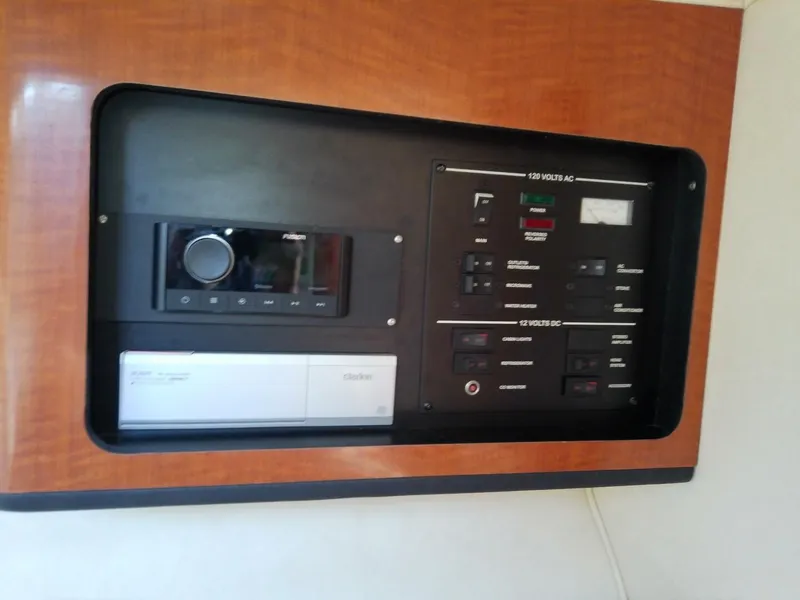 Slide: The Image of Sea Ray 290 Sun Sport 2005 - 5162207