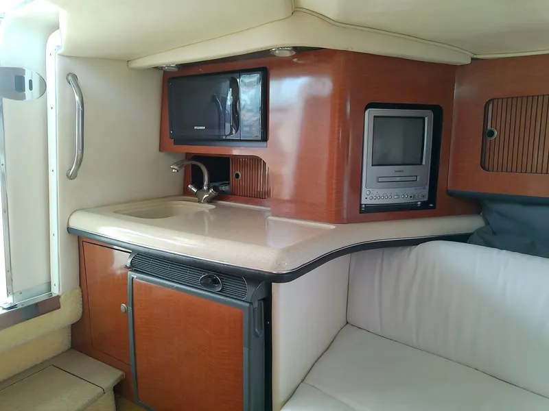 Slide: The Image of Sea Ray 290 Sun Sport 2005 - 5162210