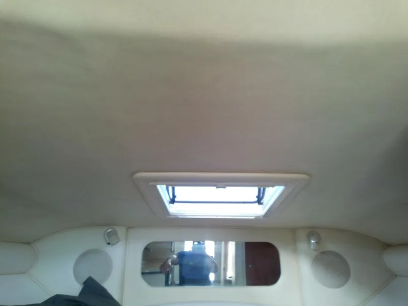 Slide: The Image of Sea Ray 290 Sun Sport 2005 - 5162212