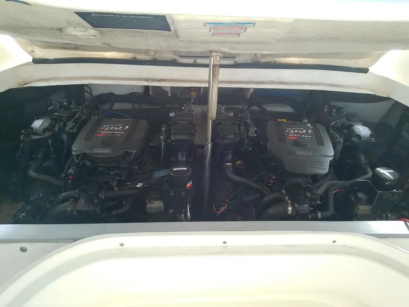 Slide: The Image of Sea Ray 290 Sun Sport 2005 - 5162219