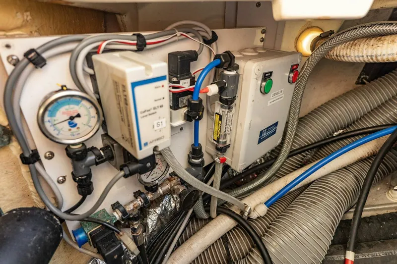 Slide: The Image of Beneteau Oceanis 2012 - 5204138