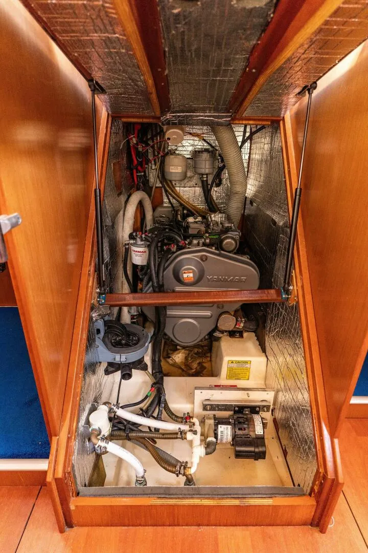 Slide: The Image of Beneteau Oceanis 2012 - 5204139