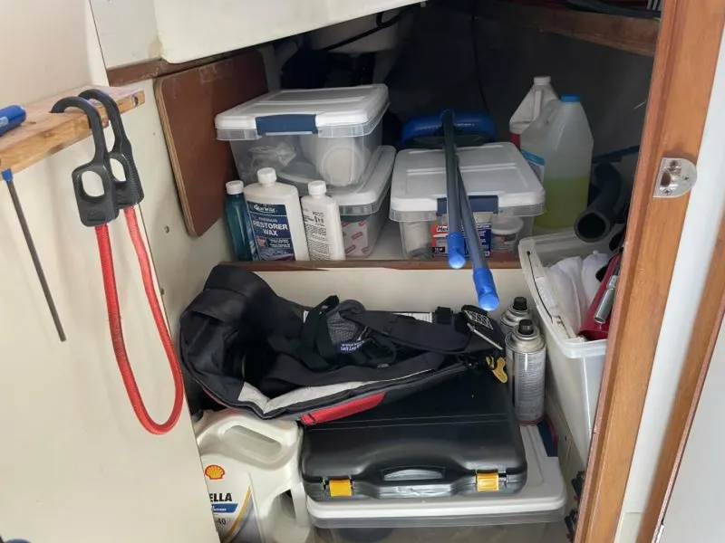 Slide: The Image of Catalina 42 - 5162878